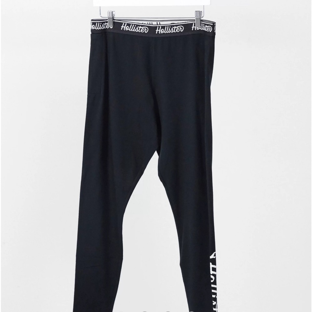 Black Hollister leggings
